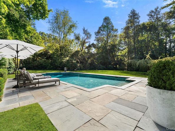 8 Cooper Road, Scarsdale NY 10583