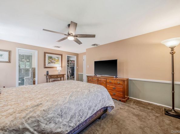 6 Buckingham Drive, Dix Hills NY 11746