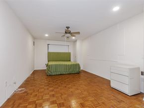 12 BOND Street 4C, Great Neck NY 11021