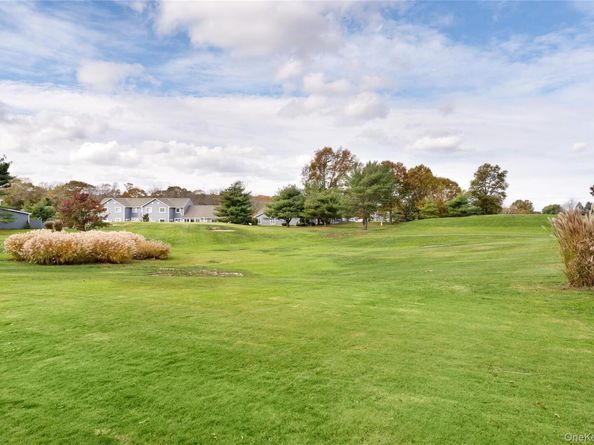 55 Eric Drive 55, Middle Island NY 11953