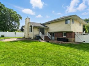 21 Macarthur Avenue, Plainview NY 11803