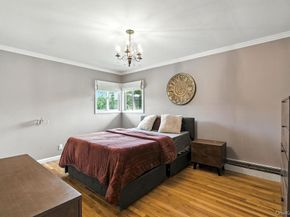 21 Macarthur Avenue, Plainview NY 11803