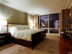 5 Renaissance Square 17C, White Plains NY 10601