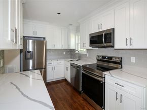 10 Smith, Yaphank NY 11980