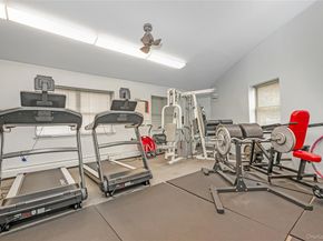 2449 Union Blvd 21A, Islip NY 11751