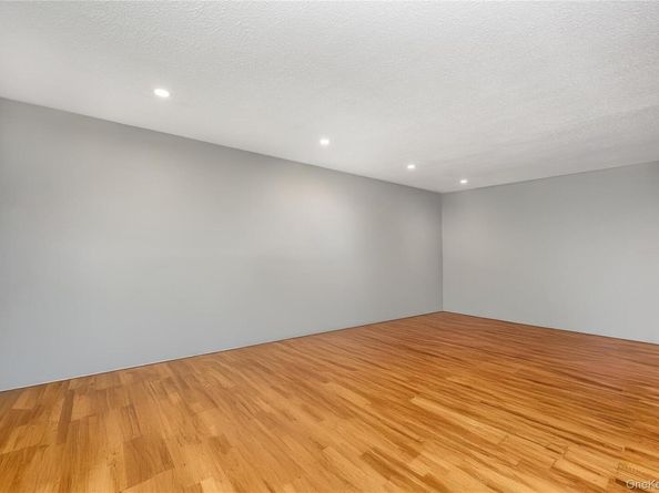 2449 Union Blvd 21A, Islip NY 11751
