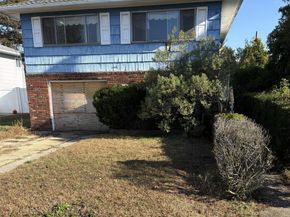 65 Florida Avenue, Island Park NY 11558
