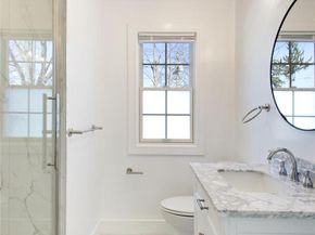 1 Manhasset Avenue, Port Washington NY 11050