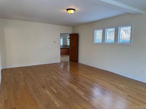 19 Lanark Road, Yonkers NY 10705