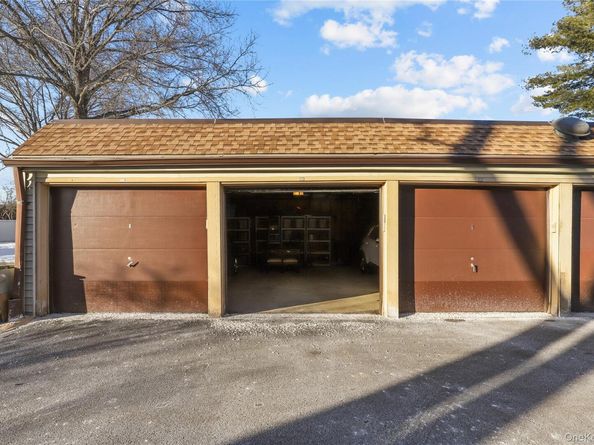 50 Jefferson Oval A, Yorktown Heights NY 10598