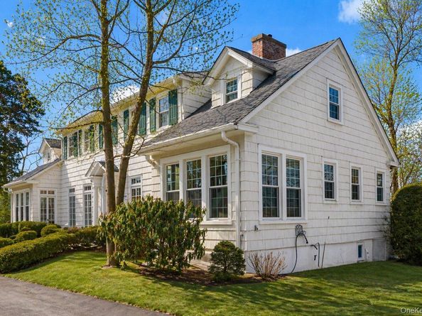 1146 North Avenue, New Rochelle NY 10804