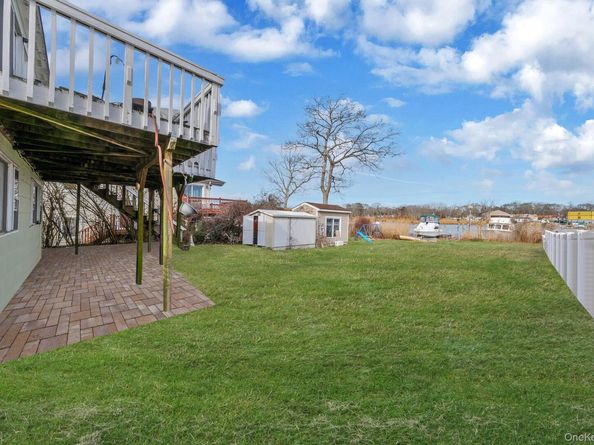 17 Riverside Avenue, Mastic Beach NY 11951