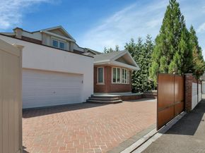 5 Boulevard, Malba NY 11357