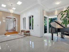 5 Boulevard, Malba NY 11357