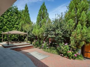 5 Boulevard, Malba NY 11357