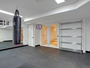 5 Boulevard, Malba NY 11357