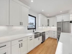 45 Ramble Lane, Levittown NY 11756