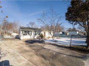 9 Patton Street, Brentwood NY 11717