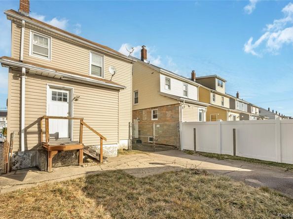 24018 144th Avenue, Rosedale NY 11422