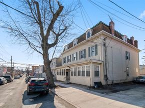 1524 124 Street, College Point NY 11356
