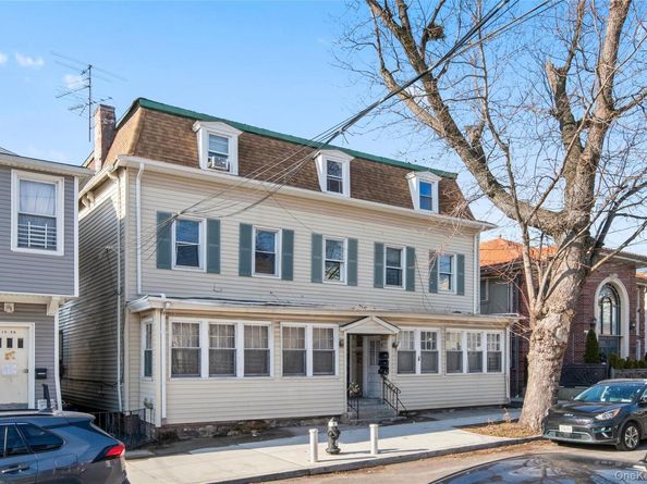 1524 124 Street, College Point NY 11356