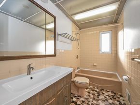 47-02 Francis Lewis Boulevard, Bayside NY 11361