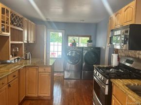208 Emily Avenue, Elmont NY 11003