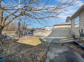 188 Edgewater Park D, Bronx NY 10465