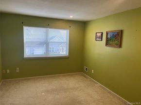 82 Lakeview Drive, Manorville NY 11949