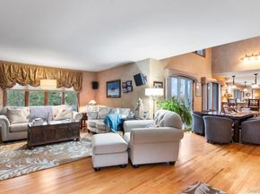 6 Bluffview Court, Miller Place NY 11764