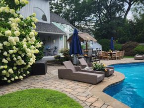 6 Bluffview Court, Miller Place NY 11764