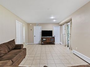 424 Cording Lane, Yorktown Heights NY 10598