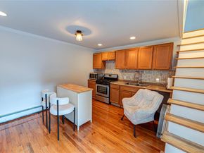 14 Willoughby Place, West Islip NY 11795