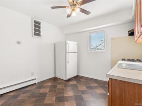 809 Canal Street, Lindenhurst NY 11757