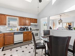 809 Canal Street, Lindenhurst NY 11757