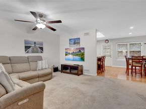 11 Primrose Lane, North Babylon NY 11703