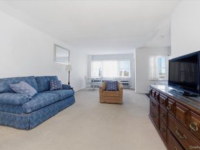 740 E Broadway 2J, Long Beach NY 11561