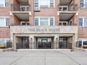 740 E Broadway 2J, Long Beach NY 11561