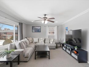 205 Edmunton Drive h18, North Babylon NY 11703