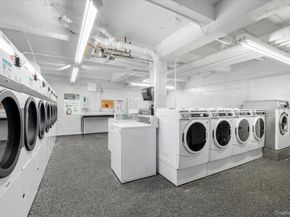 190 Garth Road 3R, Scarsdale NY 10583