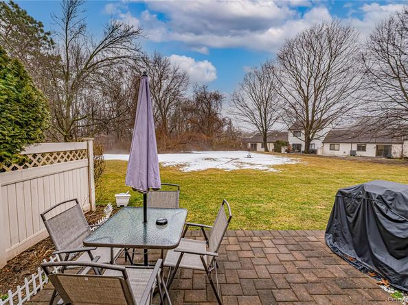 12 Blue Point Road E 12, Holtsville NY 11742