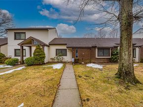 12 Blue Point Road E 12, Holtsville NY 11742