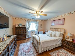 12 Blue Point Road E 12, Holtsville NY 11742