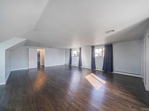 75 Oakcrest Avenue, Farmingville NY 11738