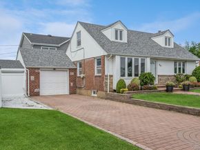 562 Bernice Road, Franklin Square NY 11010