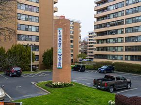 7-15 162nd Street 4B, Beechhurst NY 11357