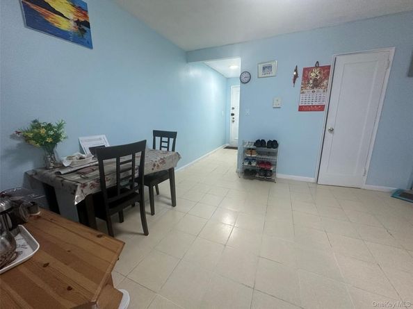 14743 38TH Avenue E25, Flushing NY 11354