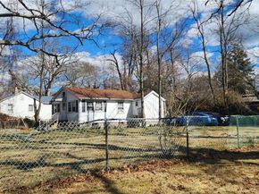 85 Woodside Road, Mastic Beach NY 11951