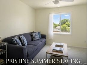 15 Cottage Road, Baiting Hollow NY 11933