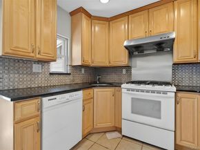 69-20 199th Street, Fresh Meadows NY 11365